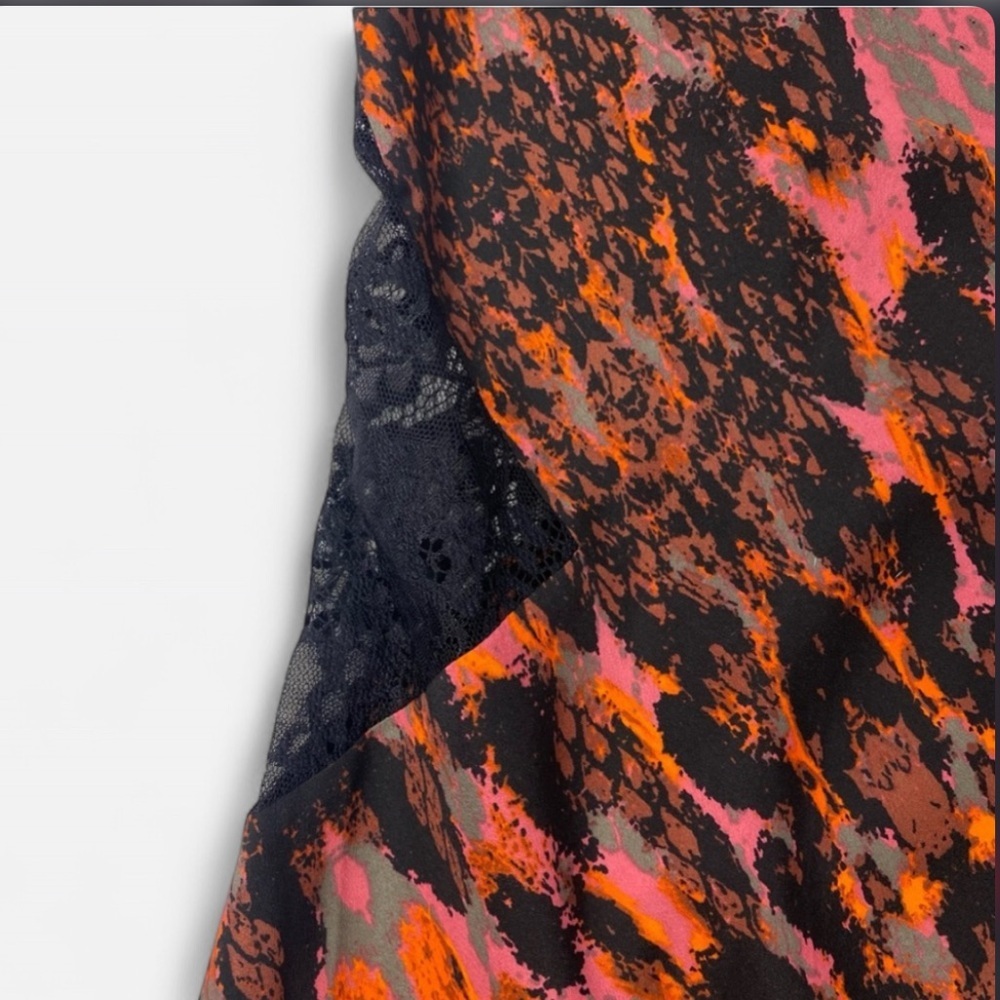 Guess By Marciano Women’s Snake Print Halter Dress Black and Red Size Medium - Picture 3 of 7